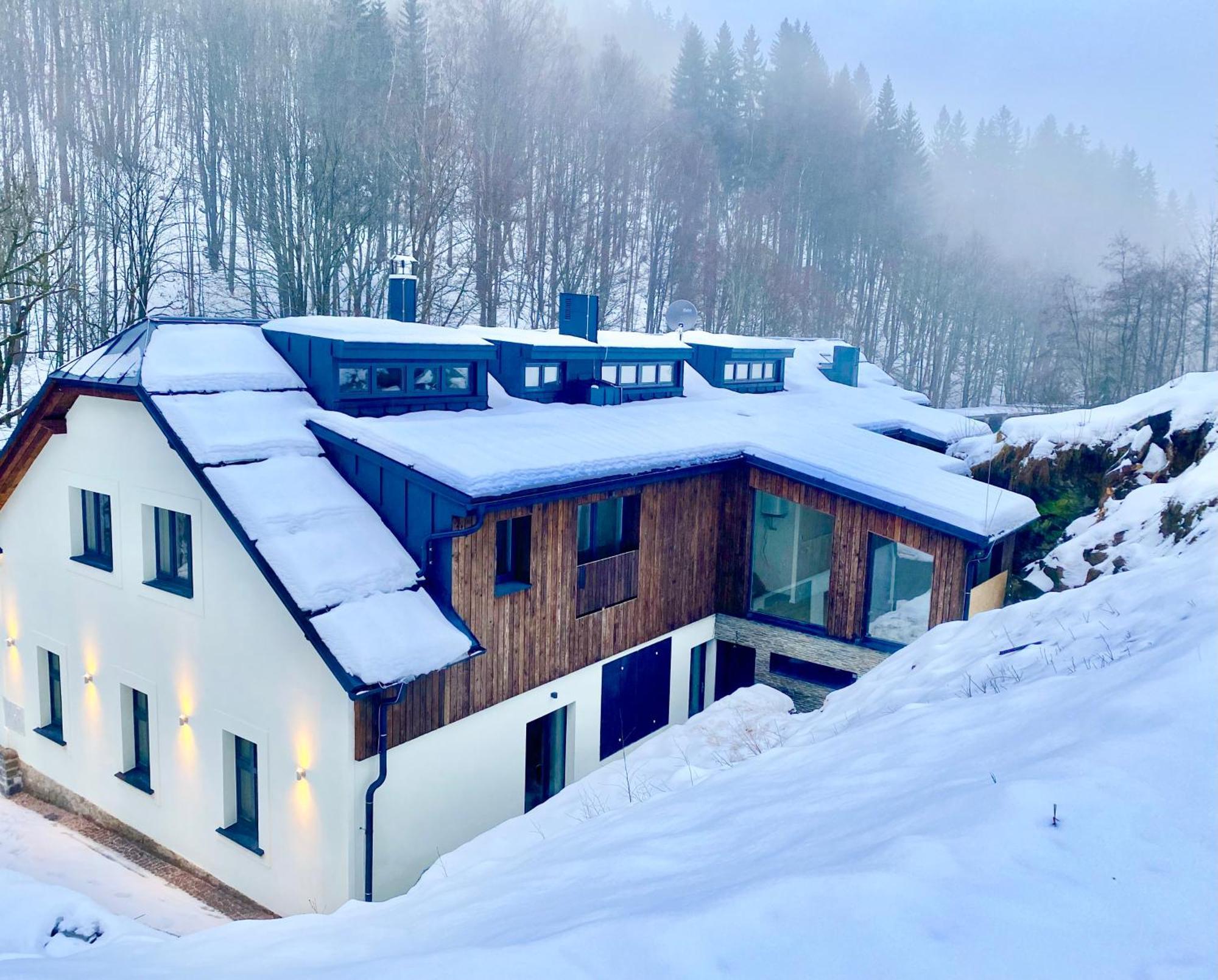 Rakosarna Suites & Apartments Špindlerŭv Mlýn Екстериор снимка
